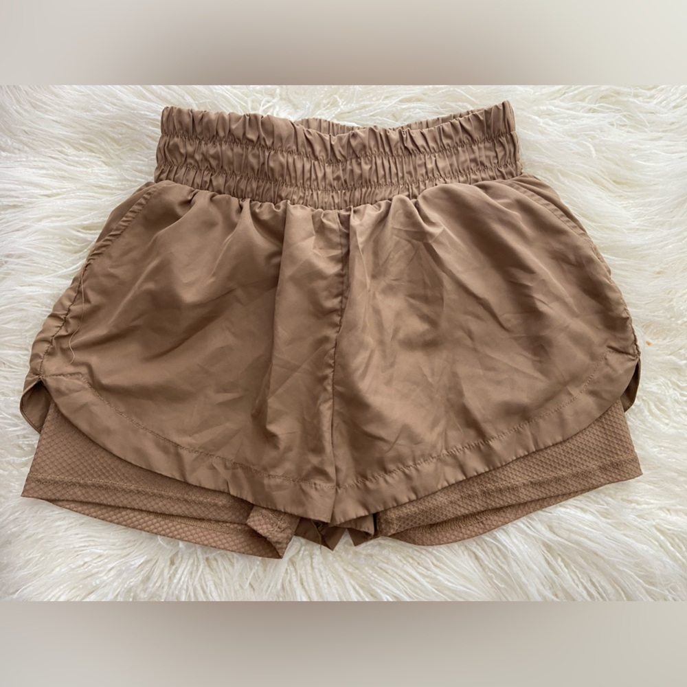SHOSHO SHORTS
